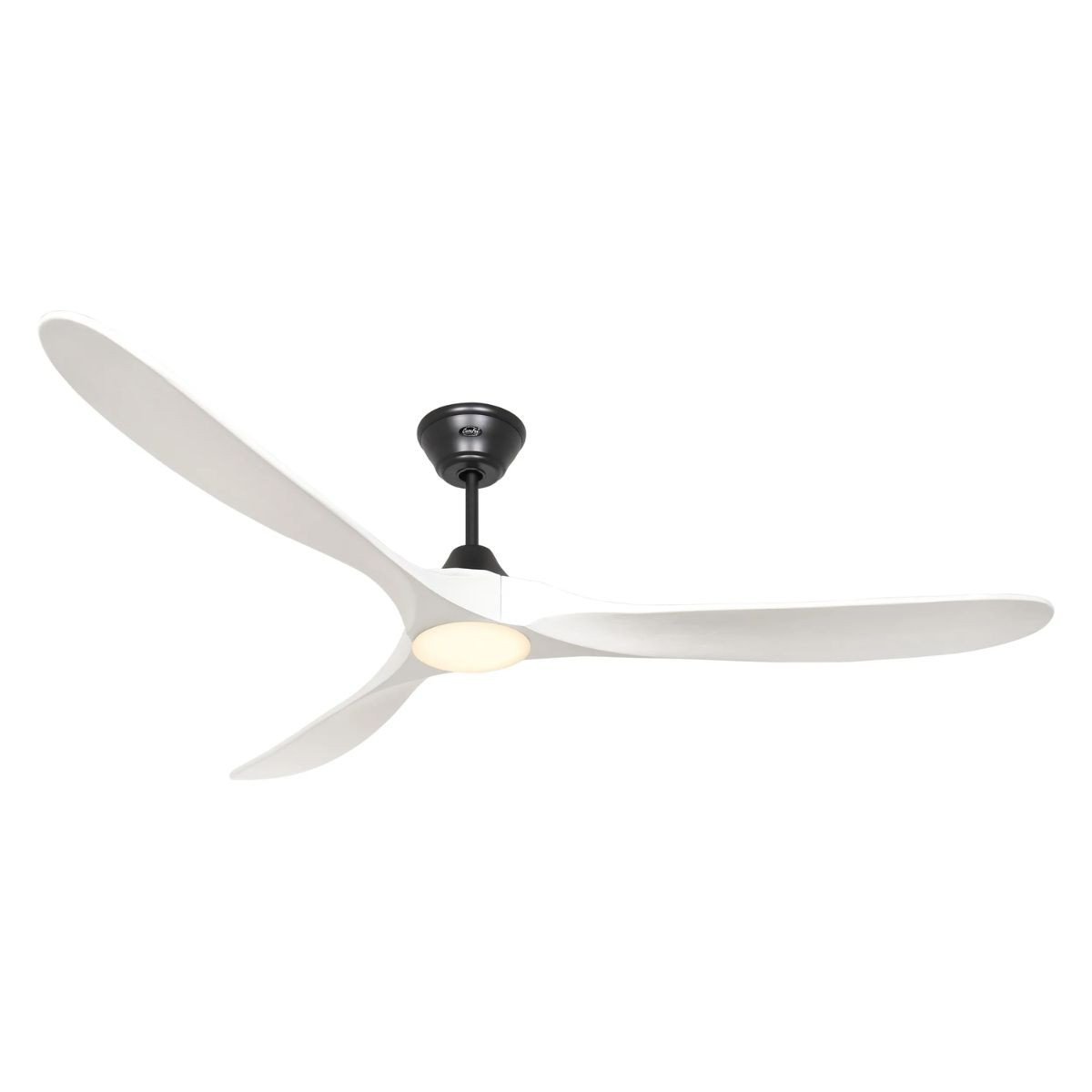 Ventilateur de plafond moderne avec trois pales blanches et moteur suspendu au plafond noir, éclairage intégré. Consommation électrique d'un ventilateur de plafond en 24 heures toujours calculable.